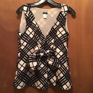 Sleeveless Silk Printed Top w/ Ribbon